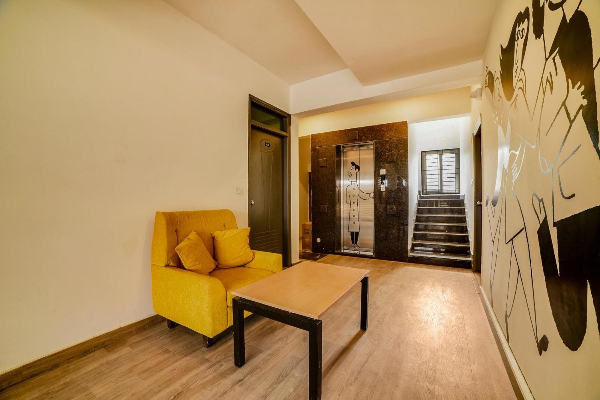Townhouse Sarvar Hospitality Near Ascendas Park Square Mall Bangalore Dış mekan fotoğraf
