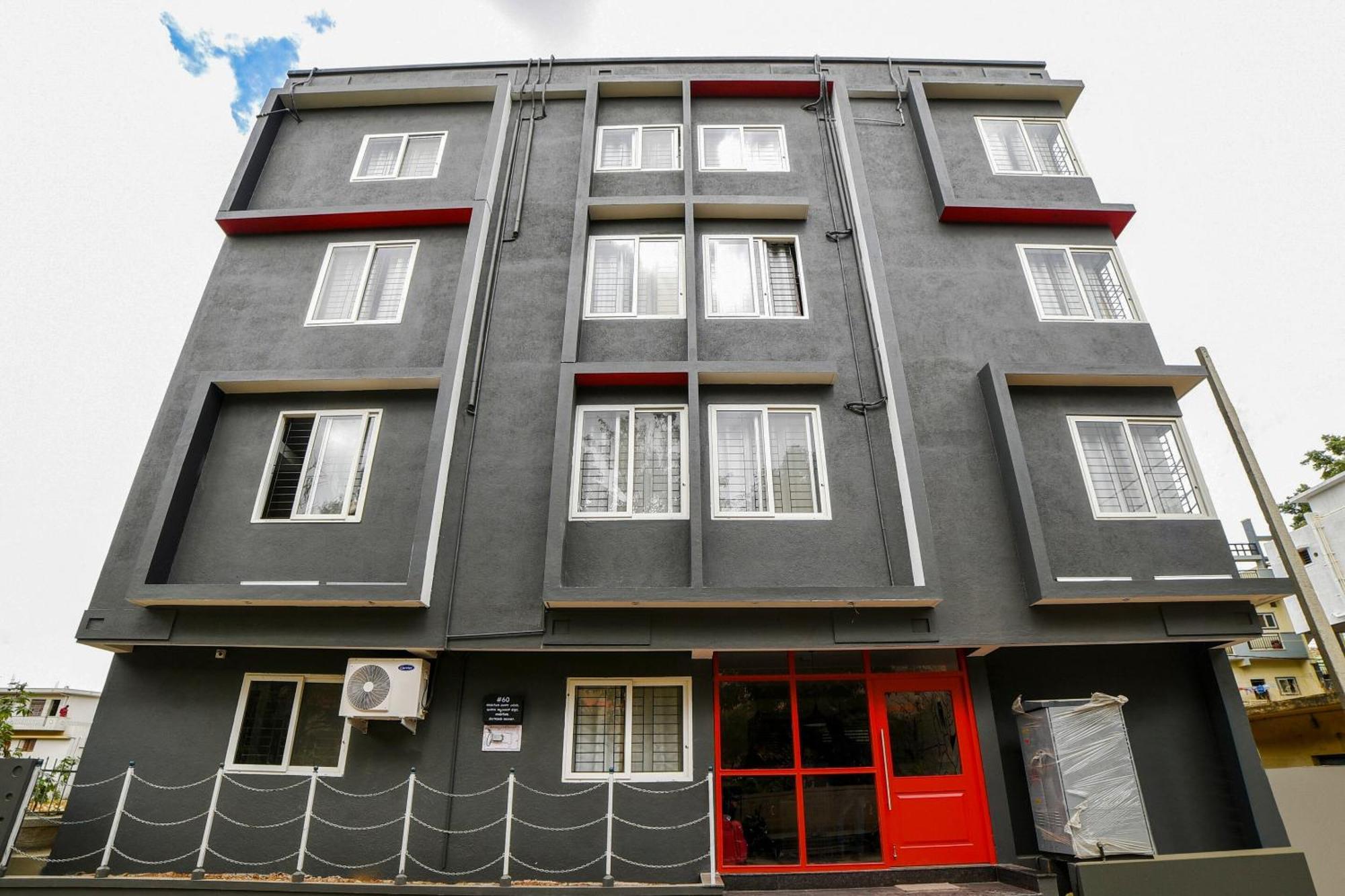 Townhouse Sarvar Hospitality Near Ascendas Park Square Mall Bangalore Dış mekan fotoğraf