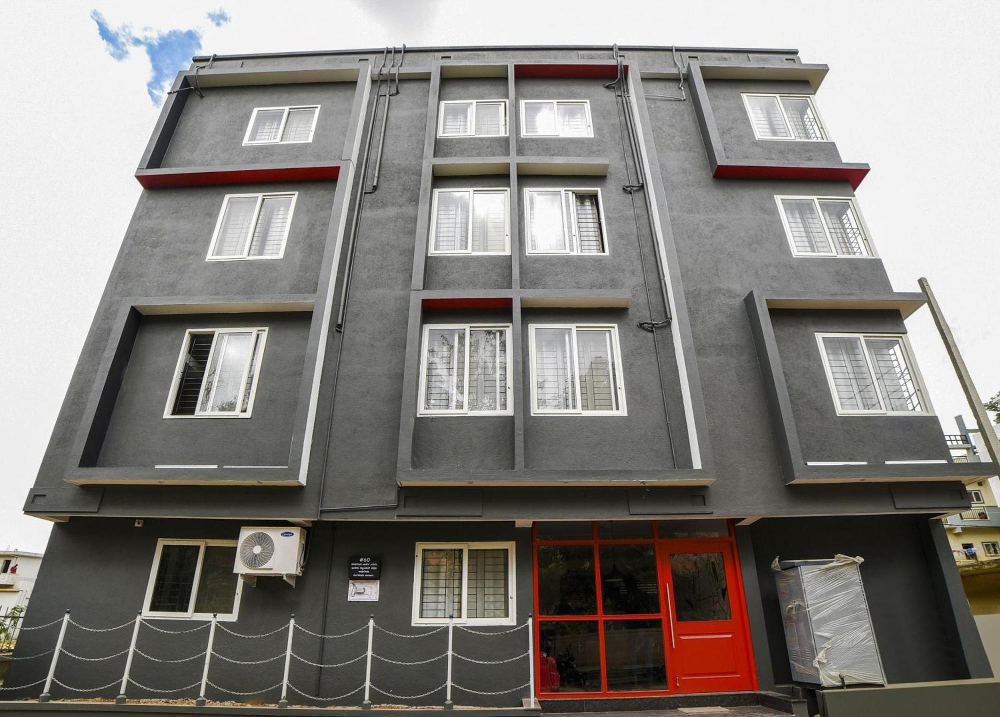 Townhouse Sarvar Hospitality Near Ascendas Park Square Mall Bangalore Dış mekan fotoğraf