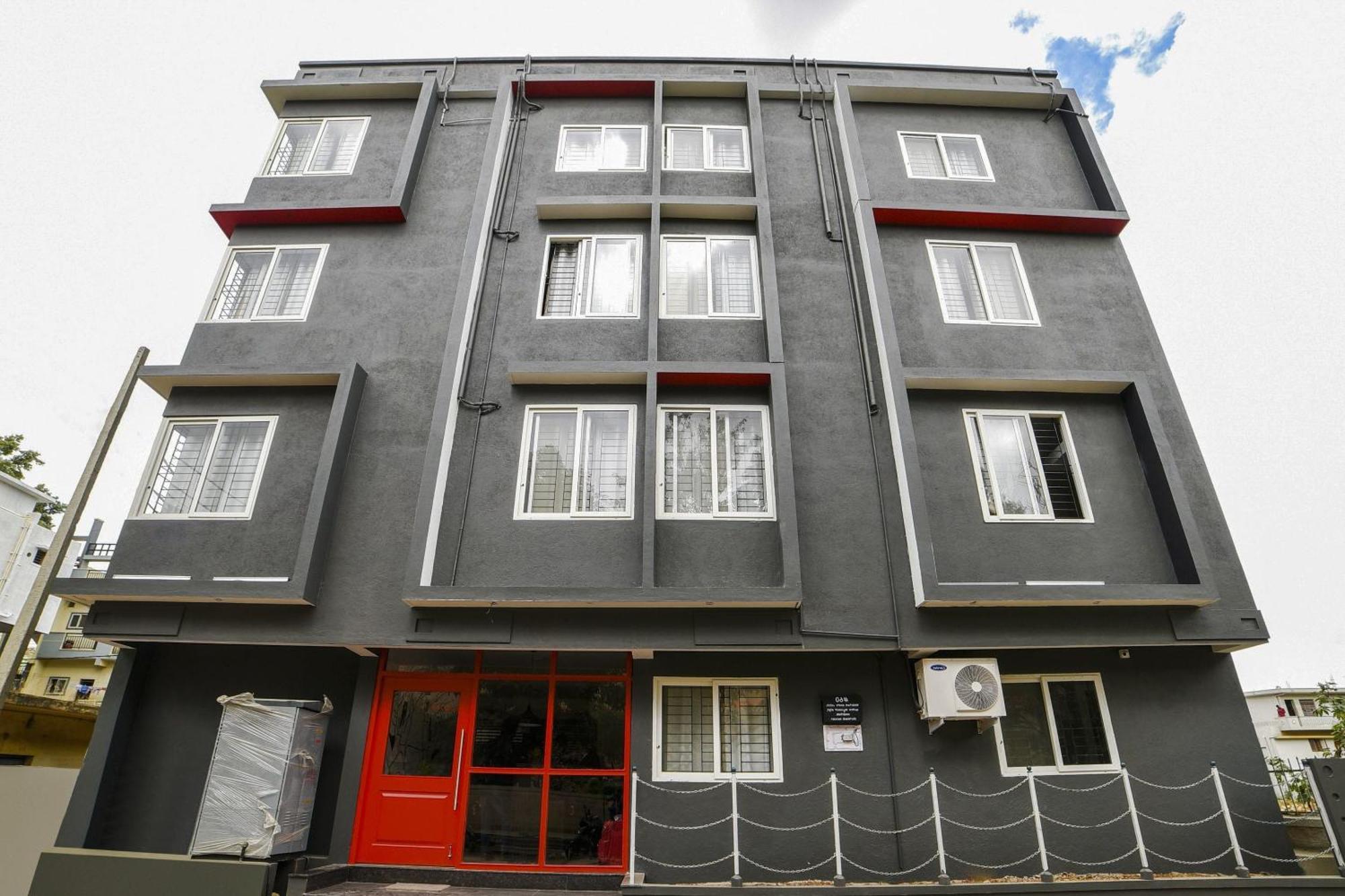 Townhouse Sarvar Hospitality Near Ascendas Park Square Mall Bangalore Dış mekan fotoğraf
