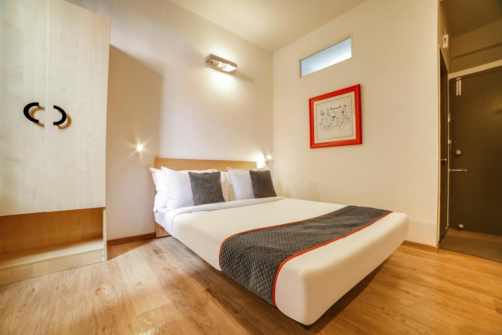 Townhouse Sarvar Hospitality Near Ascendas Park Square Mall Bangalore Dış mekan fotoğraf